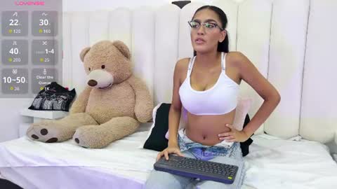 Dani online show from 07/21/26, 12:29