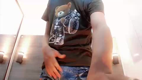 Snapshot of daniela_pink_ chatting on 11/26/25, 05:03 daniela_pink_ online show from 11/26/25, 05:03