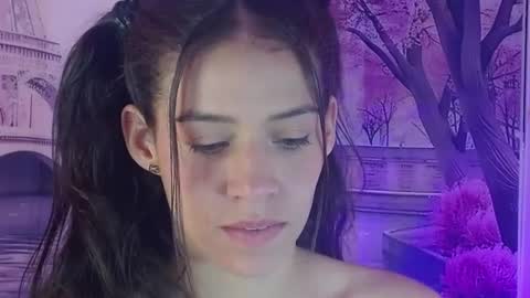 danielarivasth online show from 03/09/25, 09:57