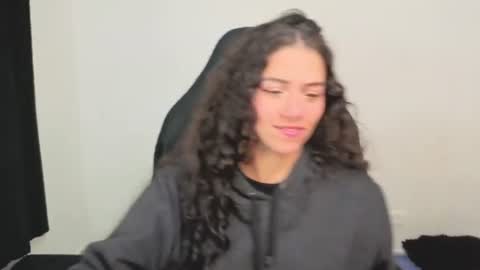 daniela_rivasthl online show from 06/26/26, 06:40