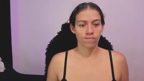 daniela_rivasthl online show from 08/04/26, 05:43
