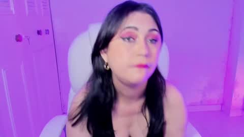 Daniela online show from 01/21/25, 09:35