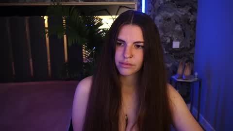 Snapshot of danielareign chatting on 11/09/25, 02:04 danielareign online show from 11/09/25, 02:04