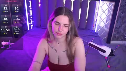 danielareign online show from 05/27/26, 12:46