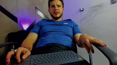 DANIEL online show from 09/24/25, 01:20