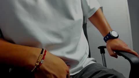 DANIEL online show from 10/30/25, 01:07