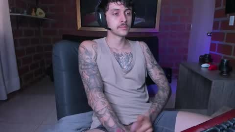 Daniele Bunny online show from 11/24/25, 05:45