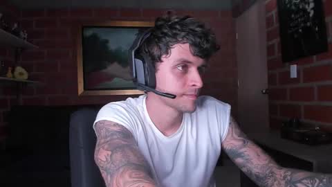 Daniele Bunny online show from 12/02/25, 06:25