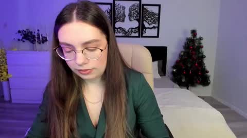 Daniella online show from 12/17/24, 11:17