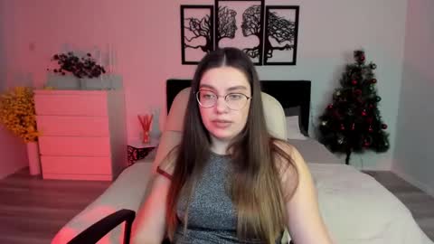 Daniella online show from 12/20/24, 11:54