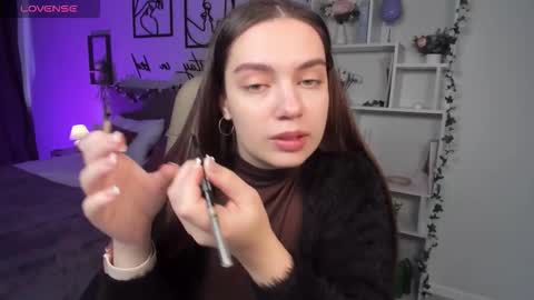 Snapshot of daniellasweet20 chatting on 10/21/25, 11:00 Daniella online show from 10/21/25, 11:00