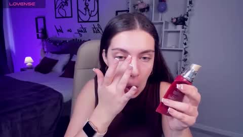 Snapshot of daniellasweet20 chatting on 10/26/25, 11:05 Daniella online show from 10/26/25, 11:05