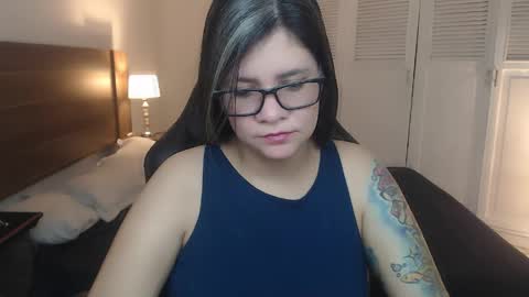 daniellerain online show from 05/05/26, 11:02