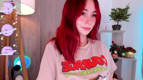 Snapshot of daniellerose_ chatting on 12/05/24, 11:18 Danielle Rose online show from 12/05/24, 11:18