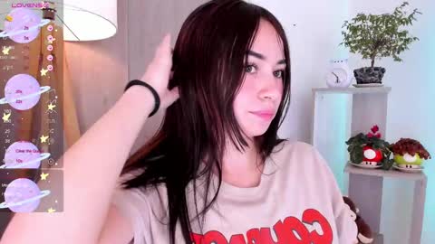 Snapshot of daniellerose_ chatting on 02/12/25, 11:09 Danielle Rose online show from 02/12/25, 11:09