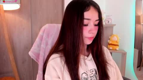 Snapshot of daniellerose_ chatting on 09/30/25, 10:15 Danielle Rose online show from 09/30/25, 10:15