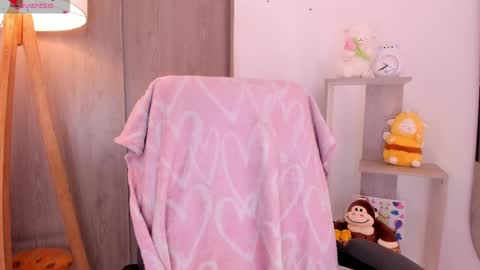 Snapshot of daniellerose_ chatting on 10/01/25, 09:21 Danielle Rose online show from 10/01/25, 09:21