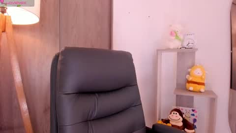 Snapshot of daniellerose_ chatting on 10/09/25, 09:46 Danielle Rose online show from 10/09/25, 09:46