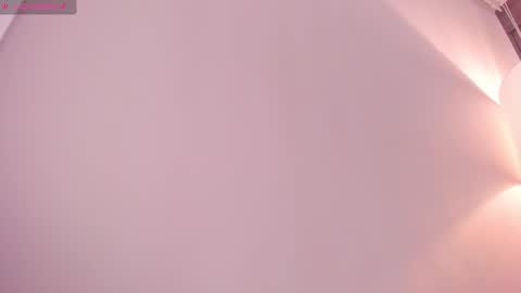 Snapshot of daniellerose_ chatting on 10/22/25, 10:09 Danielle Rose online show from 10/22/25, 10:09