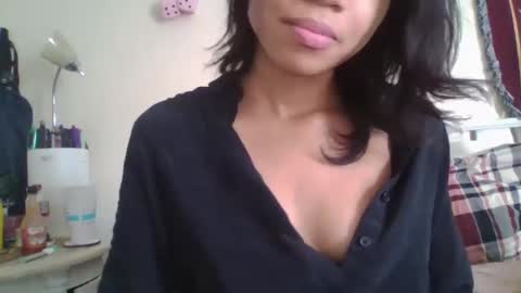 danielee online show from 01/03/25, 04:06
