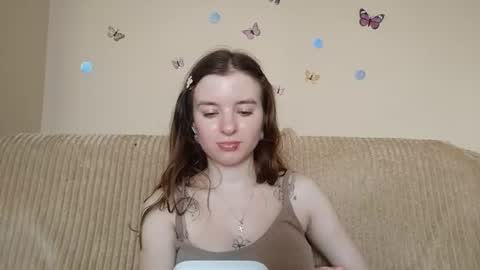 Mia online show from 07/28/26, 12:48