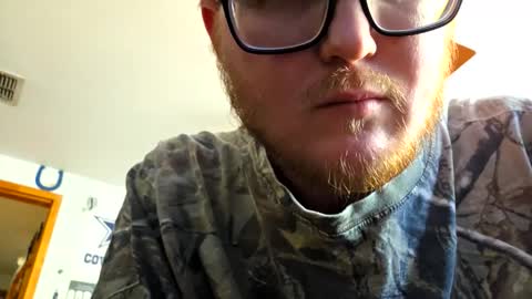 Snapshot of danielp_mod_cb chatting on 11/04/25, 08:19 Daniel y. online show from 11/04/25, 08:19