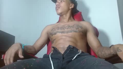 Snapshot of daniels6959 chatting on 12/15/24, 04:07 JUAN online show from 12/15/24, 04:07