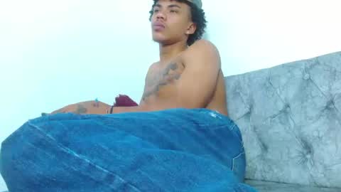 Snapshot of daniels6959 chatting on 01/17/25, 01:46 JUAN online show from 01/17/25, 01:46