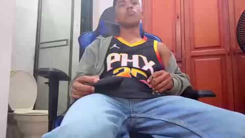 Snapshot of daniels6959 chatting on 10/18/25, 03:09 JUAN online show from 10/18/25, 03:09