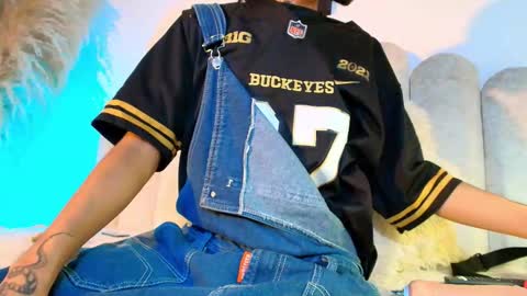 daniels_gil online show from 09/09/25, 03:17