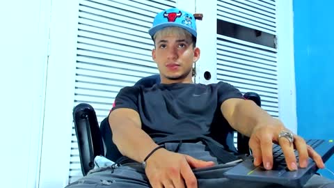 Dani online show from 01/10/25, 04:12