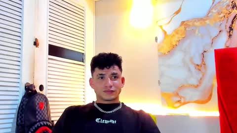 Dani online show from 11/24/25, 03:50