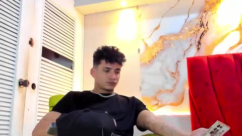 Dani online show from 11/25/25, 04:12