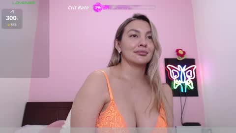 Snapshot of danika_bellaa chatting on 09/18/25, 11:07 K A R O L online show from 09/18/25, 11:07