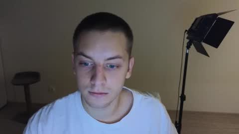 Snapshot of danila_trezzini chatting on 11/20/25, 09:03 danila online show from 11/20/25, 09:03