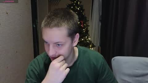 Snapshot of danila_trezzini chatting on 12/16/25, 08:36 danila online show from 12/16/25, 08:36