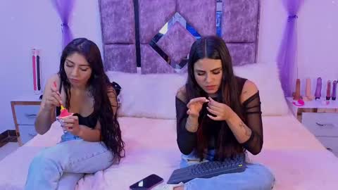 Danilu and Eva online show from 09/25/25, 08:12