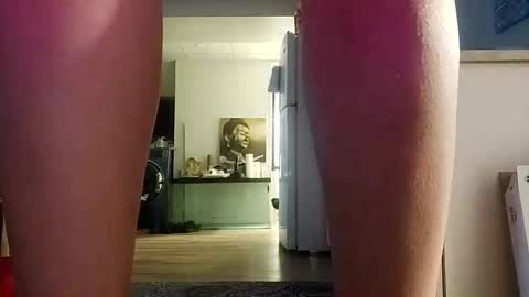 Snapshot of danimal5000 chatting on 10/25/25, 12:02 danimal5000 online show from 10/25/25, 12:02