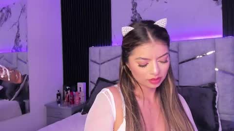 Dani Phonenix online show from 03/06/25, 10:47
