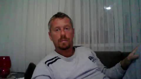 Snapshot of danisami12345 chatting on 10/03/25, 02:30 daniel online show from 10/03/25, 02:30