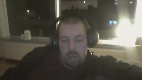 Snapshot of danishman1980 chatting on 02/25/25, 10:39 danishman1980 online show from 02/25/25, 10:39