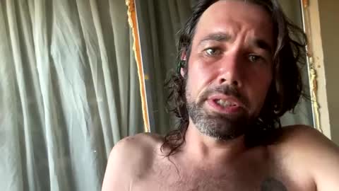 ZyRaMaxx online show from 02/06/25, 12:37