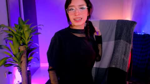 Snapshot of danita_veelz chatting on 02/16/26, 12:07 danita_veelz online show from 02/16/26, 12:07