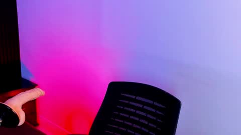 Snapshot of daniwhatson chatting on 09/26/25, 03:43 Dani whatson online show from 09/26/25, 03:43