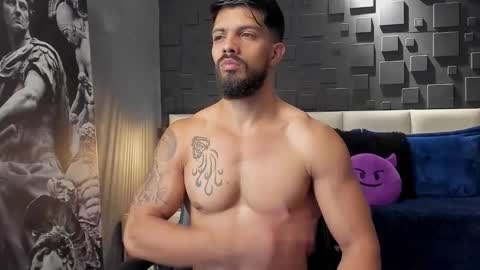 Snapshot of dann_saenz chatting on 01/18/25, 08:30 Dann saenz online show from 01/18/25, 08:30