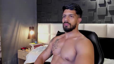 Snapshot of dann_saenz chatting on 02/01/25, 02:37 Dann saenz online show from 02/01/25, 02:37