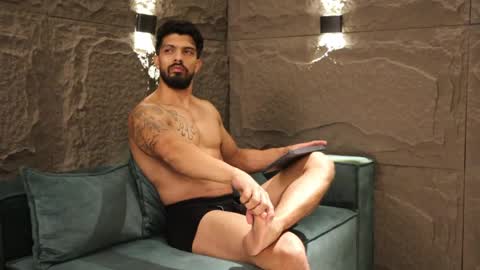 Snapshot of dann_saenz chatting on 03/01/25, 02:15 Dann saenz online show from 03/01/25, 02:15