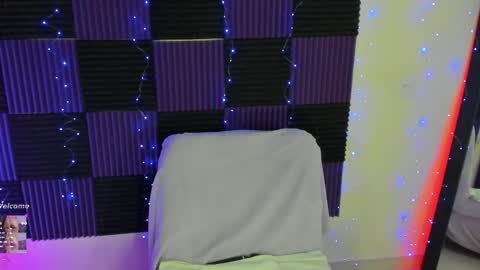 Dannacastle online show from 05/18/26, 06:19