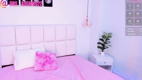 danna_adams1 online show from 12/11/24, 07:42