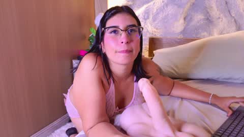 Snapshot of danna_dusky chatting on 04/09/26, 09:58 danna_dusky online show from 04/09/26, 09:58